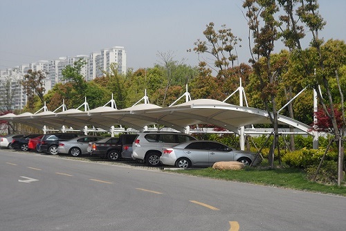 膜结构汽车停车棚 膜结构汽车停车棚